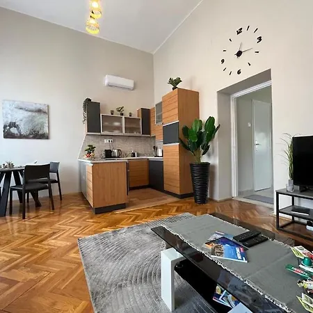 City Centre Batthyany Flat *